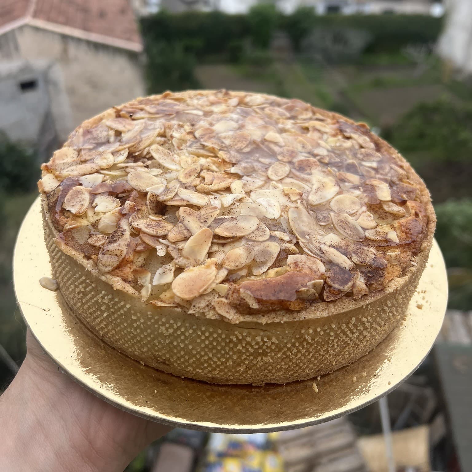 Torta Frangipane con Pere e Cassis